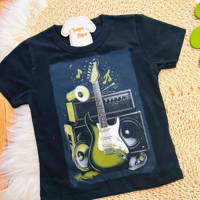 Conj. Camiseta Guitar Rock e Bermuda - Preto e Mescla